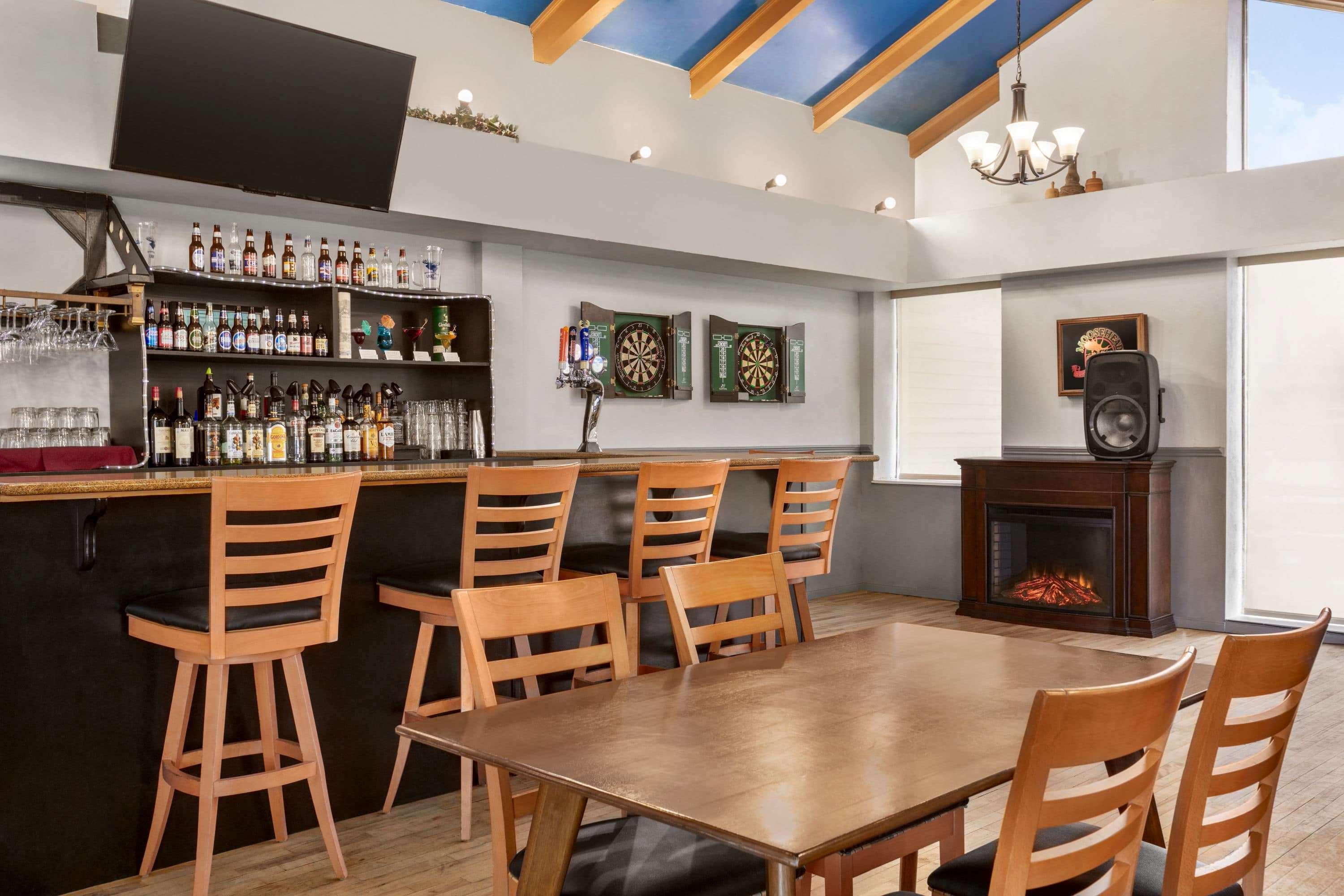 Days Inn & Suites By Wyndham Moncton Eksteriør billede